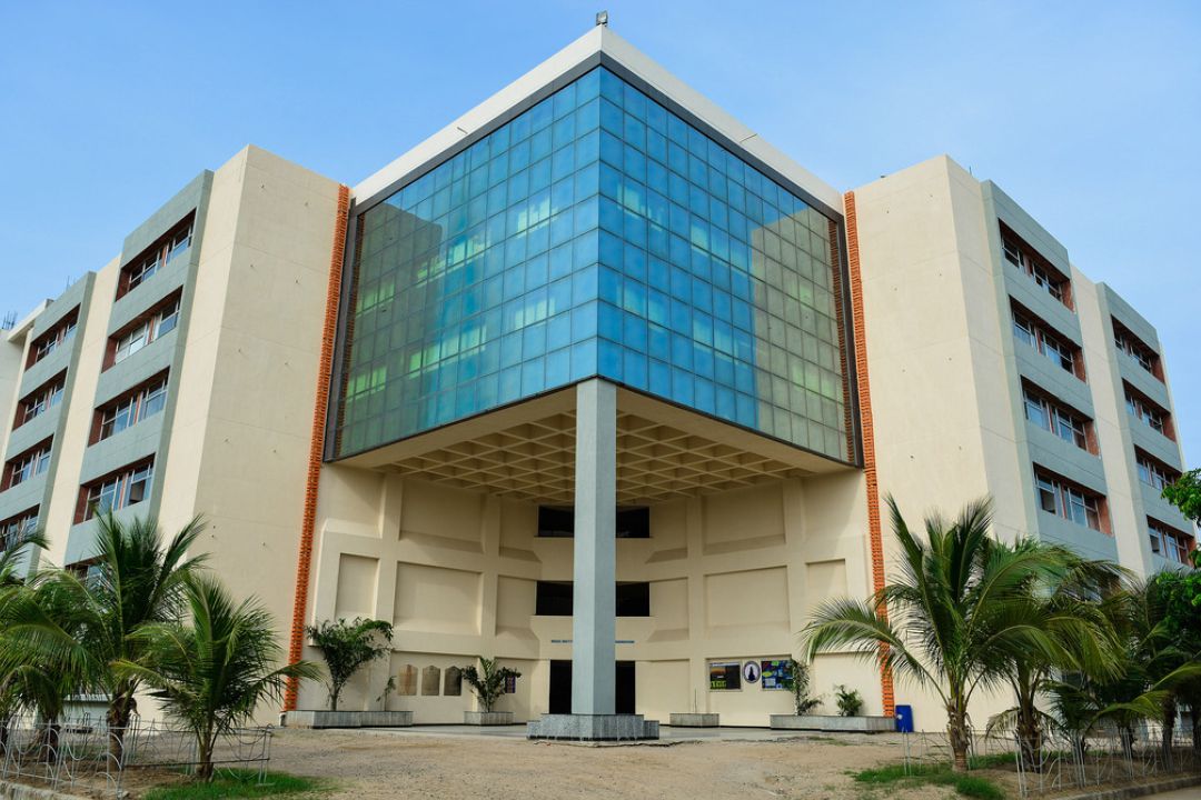 out side view of Indus Institute of Technology and Engineering (Indus University)